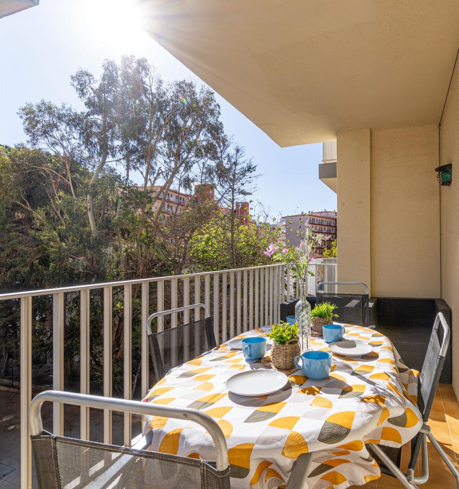 Apartamento Est1-spaciouss In The Beach, Bbq, Downtonwn, Parking, Fast Wifi Fibre *